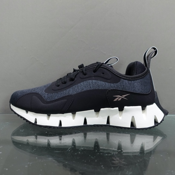 Reebok Zig Dynamica Women's Sneakers #871 - Picture 2 of 8